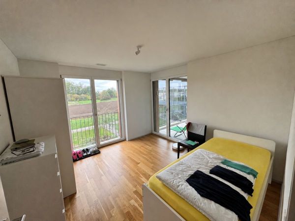 Zimmer ca. 13 m², Vermietung unmöbliert
