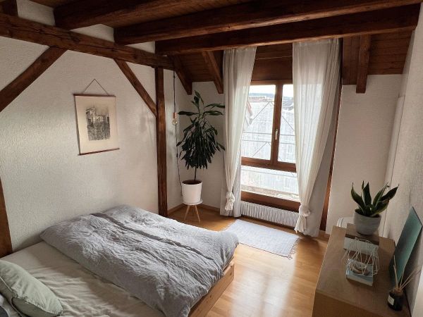 Dein Schlafzimmer (Möblierung ist anders)