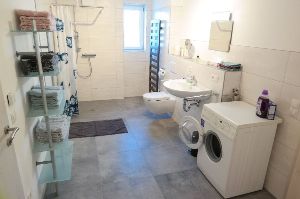 Bathroom/Toilet