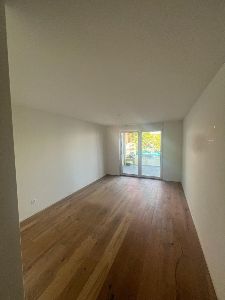 Schlafzimmer/Bedroom