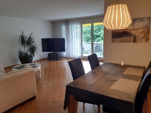 Unser Wohnzimmer und Balkon