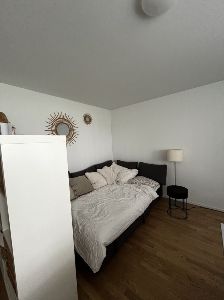 Zimmer mit Schlafsofa