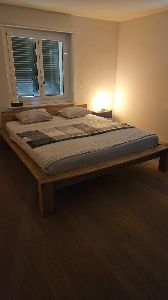 Schlafzimmer (grosser Schrank vorhanden)